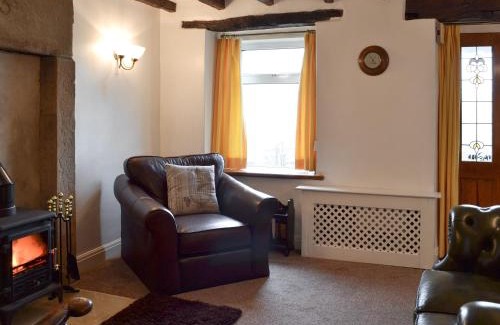 Youlgreave House | Wild Flower Cottage
