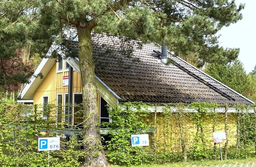 Mirow House | Wild Goose 70 - Classic Scandinavian vacation home for up to 6 people