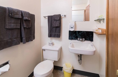 Kerrobert Hotel | Wild Goose Motel and Campground