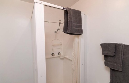 Kerrobert Hotel | Wild Goose Motel and Campground