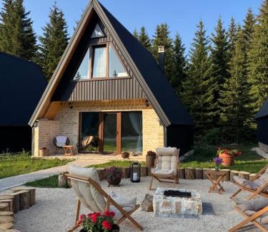 Zabljak House | Wild Lodges