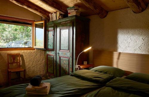 Isorno House | Wild Valley Rustico Style in Valle Onsernone