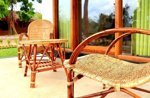Lahugala House | Wild Waves Kumana Safari & Surf Resort Hotel - Panama Near Arugam Bay