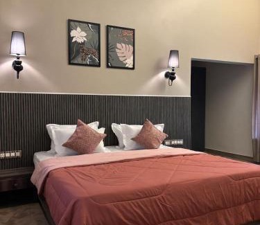 Parsivni Hotel | Wild Woods Tiger Resort