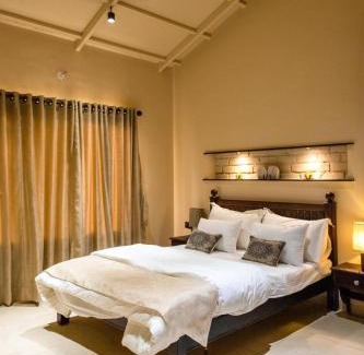 Parsivni Hotel | Wild Woods Tiger Resort