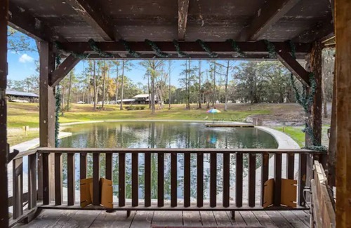 Edgar House | Wilderness Getaway at The Grist Mill