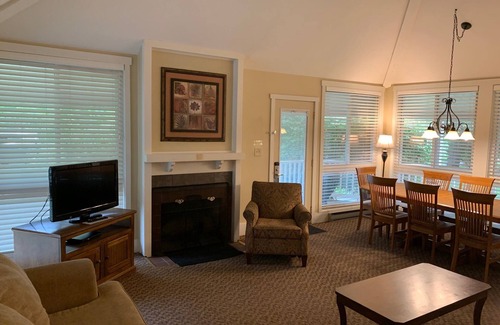 Shawnee On Delaware Resort | Wilderness that sits right on the Delaware !