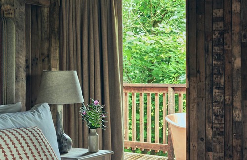 Ashbourne House | Wildhive Callow Hall