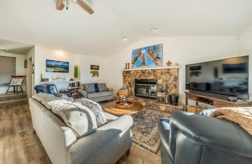Ruidoso House | Wildlife Watching and Mtn Views Luxe Ruidoso Escape