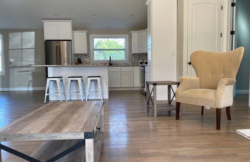 Gainesville House | Wildwood on the lake, views and fishing