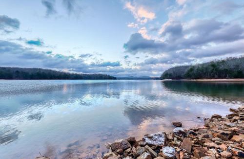 Mineral Bluff House | Wildwood River Retreat