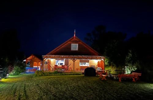 Lubawka Villa | Willa Bukówka Dom całoroczny w górach nad jeziorem z jacuzzi i sauną