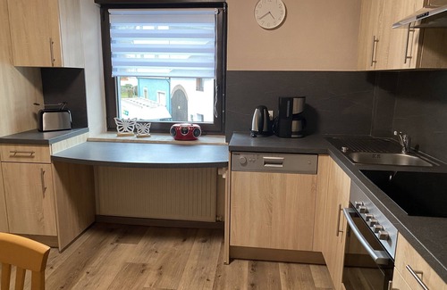 Stadtkyll Apartment | Willkommen in Unserer Ferienwohnung Burgberg im Schönen Luftkurort Stadtkyll