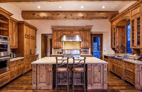 Aspen House | Willoughby Way Home with Stunning Aspen Mountain Views