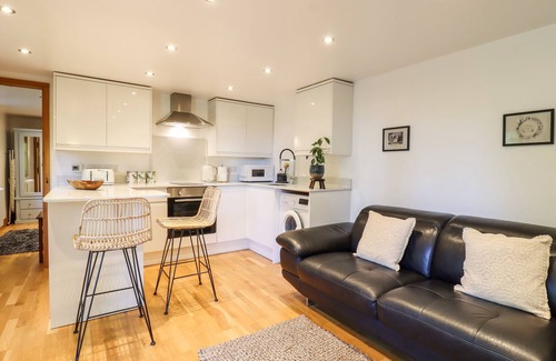 Dartford Cottage | Willow Cottage