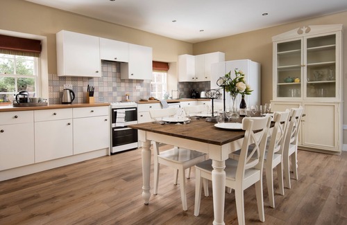 Cockburnspath Cottage | Willow Cottage - sleeping 6 guests in 3 bedrooms