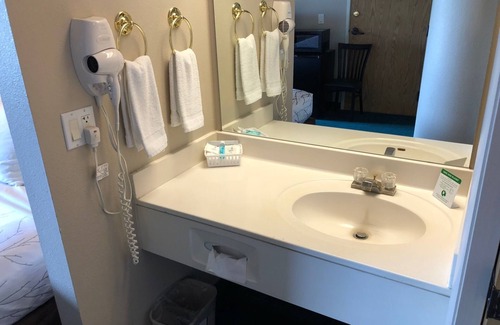 Ephraim Hotel | Willow Creek Inn