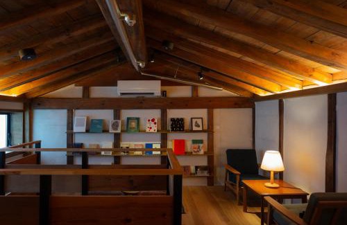 Toyooka Hotel | willow.