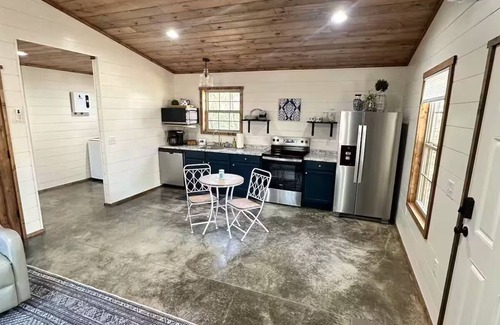 Fort Payne Cabin | Willow Oak Cottage