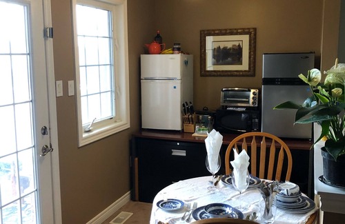 Port Perry Bed & Breakfast | Willow Pond Bed and Breakfast