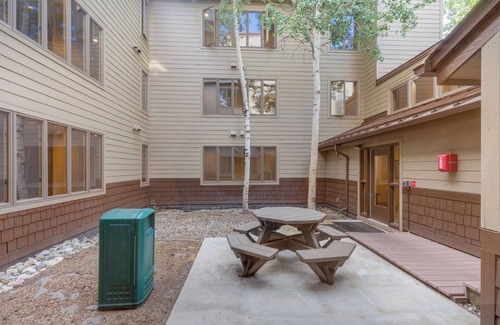 Lakeside Village Apartment | Willows #1704 by Summit County Mountain Retreats