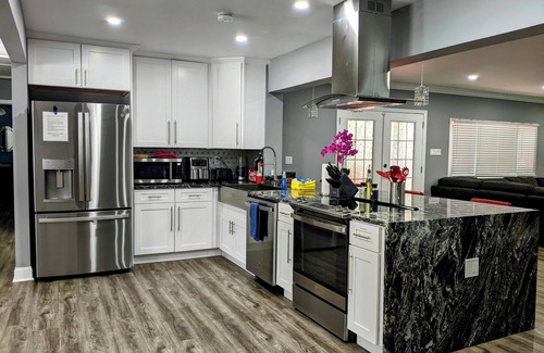 Savannah House | Wilmington Island Escape with Pool & Hot Tub
