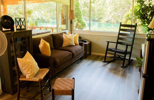 Linden Apartment | Wilsdorf Asteria. Family friendly. Fishing and nature galore.