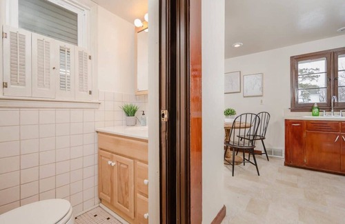Little Chute House | Wilson Street Abode - 3 bedroom Corporate Rental