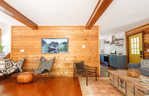 Maplecrest House | Windham Chalet with BBQ Hut, Pizza Oven and Hot tub