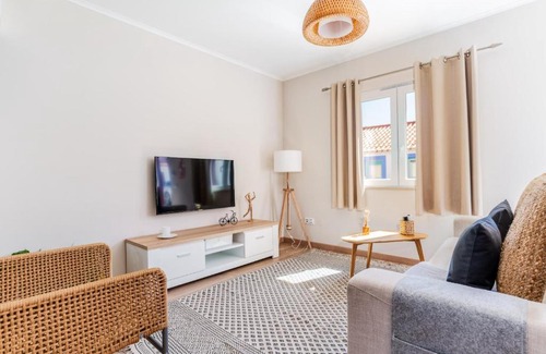 Baiona Apartment | Windmill Escape - Onda Townhouse