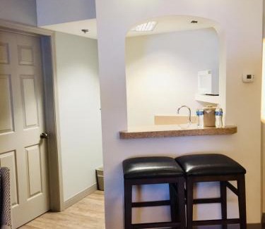 Surprise Original Townsite Hotel | Windmill Suites Surprise - Phoenix, an Ascend Collection Hotel