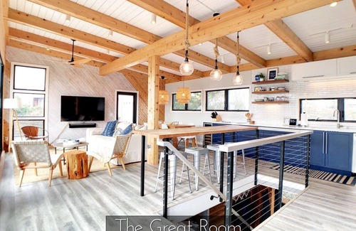 Ocean Bay Park House | Windows on the Sea ★ Modern Pool & Beach Retreat ★ 100 ft to Beach ★ 2 Masters