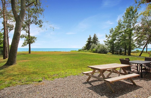 Fort Erie Cottage | Windpoint Cottage