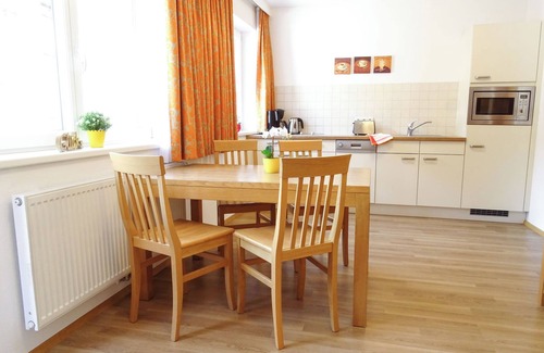 Mayrhofen Apartment | "Windschnur - Akelei 6" directly at the skiing areas Penken & Ahorn