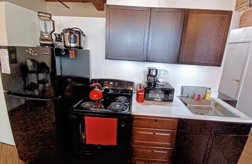 Detroit Apartment | Windsor Riverfront Views