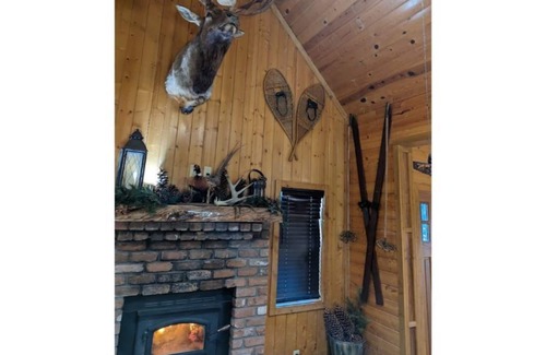 Timberland Acres Cabin | Windy Ridge at Timberland acres