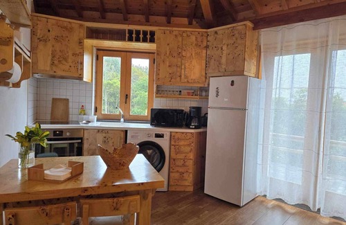 Praia da Vitoria House | Wine cellar Mendes Porto Martins