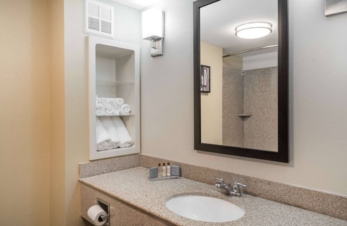 Bowling Green Hotel | Wingate by Wyndham Bowling Green
