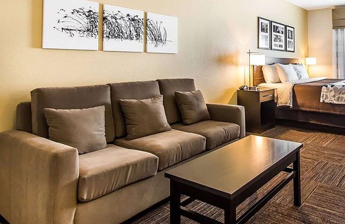 Jonesboro Hotel | Wingate by Wyndham Jonesboro/Hodge