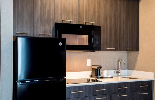 Kamloops Hotel | Wingate by Wyndham Kamloops