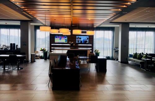 Kamloops Hotel | Wingate by Wyndham Kamloops