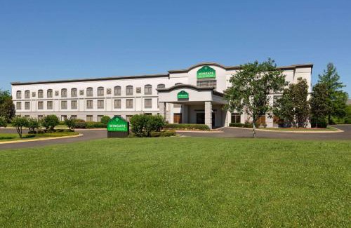 Gunter Afs Hotel | Wingate By Wyndham Montgomery