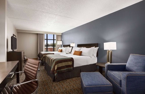 Sylvania Hotel | Wingate by Wyndham - Sylvania/Toledo