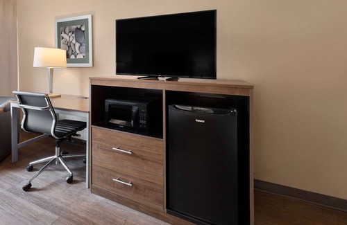 Troy Hotel | Wingate by Wyndham Troy