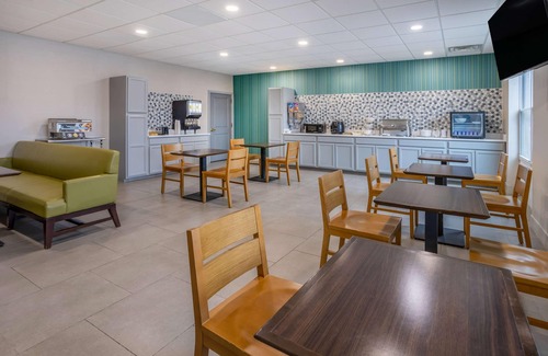 Waldorf Hotel | Wingate by Wyndham Waldorf/Washington DC Area