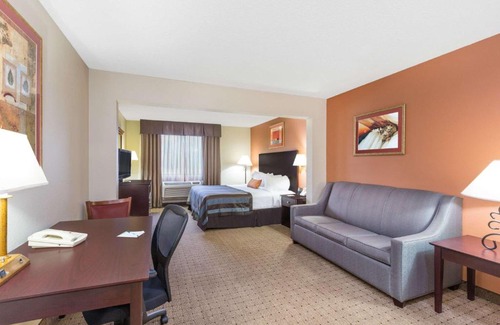 West Monroe Hotel | Wingate by Wyndham West Monroe
