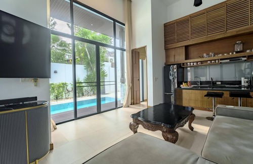 Choeng Thale Villa | Wings Elegant 2BR Villa , Bang Tao Beach