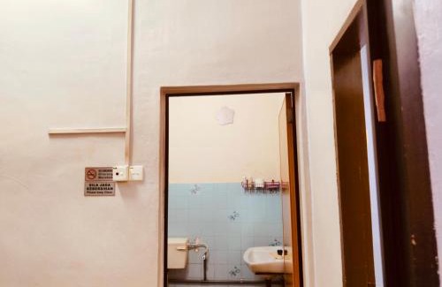 Muar House | Winhouse