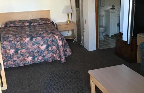 Estevan Hotel | Winkys Motel