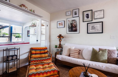 Palo Verde House | Winstel House - Central + Cheerful Bungalow Home